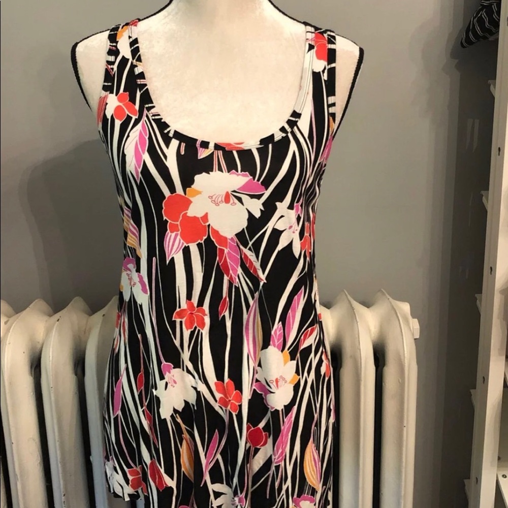 Black Floral Top Medium